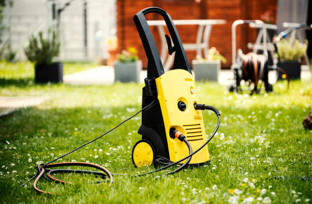 Best Driveway Pressure Washing  in Olga, FL